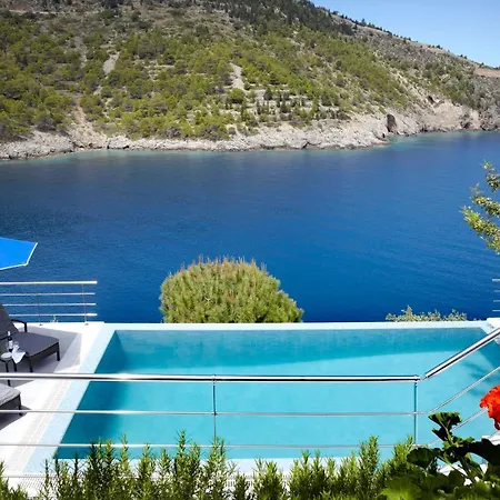 χωριό μπραούνη Άσσος