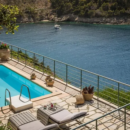 Braunis Horio Дом отдыха *