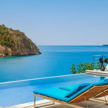 Braunis Horio * Ászosz